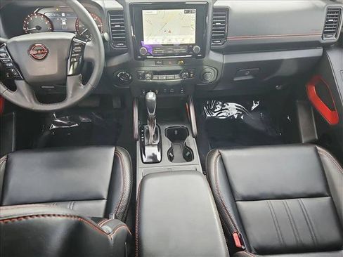 Used 2023 Nissan Frontier PRO-4X w/ Pro-4X Premium Package image 17