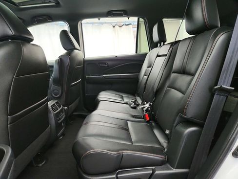 Used 2022 Honda Pilot TrailSport image 30