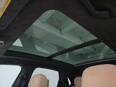 Certified 2022 Porsche Cayenne GTS AWD/4WD image 26