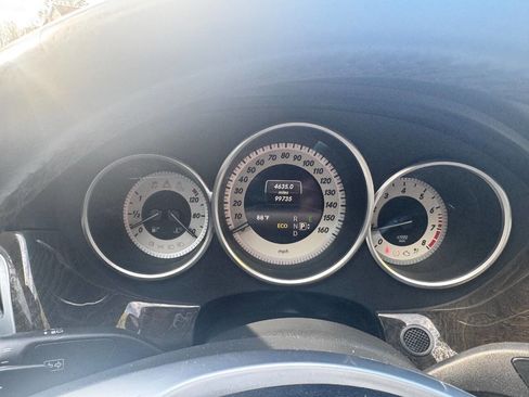 Used 2014 Mercedes-Benz CLS 550 w/ Premium 1 Package image 38