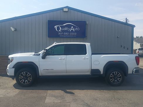 Used 2023 GMC Sierra 2500 AT4 w/ AT4 Premium Plus Package AWD/4WD image 1