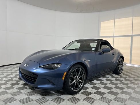 Used 2019 MAZDA MX-5 Miata Grand Touring image 12