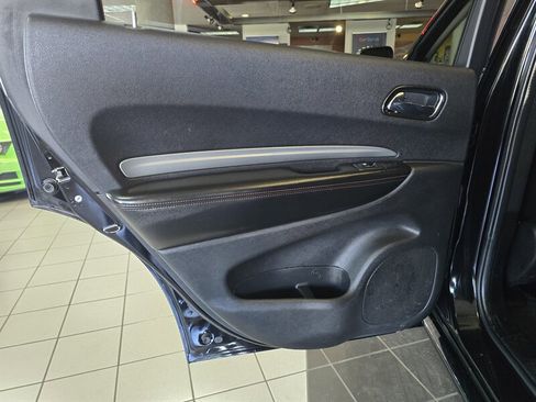 Used 2018 Dodge Durango GT image 10