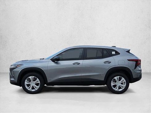 New 2026 Chevrolet Trax LS image 5