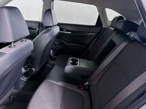 Used 2025 Kia Seltos S FWD image 27