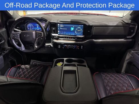Used 2022 Chevrolet Silverado 1500 RST AWD/4WD image 2