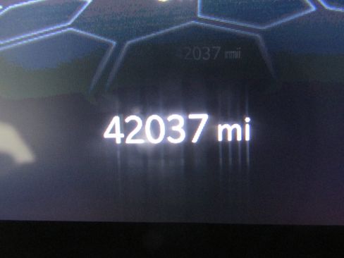 Used 2024 Jeep Compass Latitude image 29