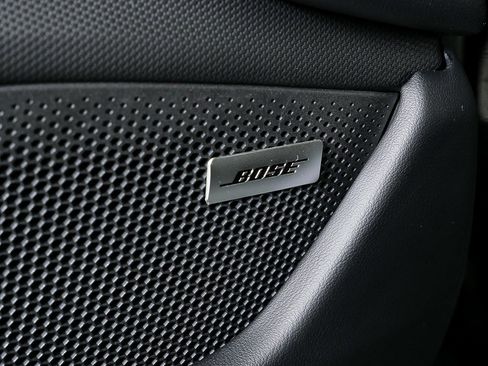 New 2026 Porsche Taycan image 7