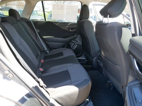 Used 2020 Subaru Outback Premium w/ Popular Package #1 AWD/4WD image 18