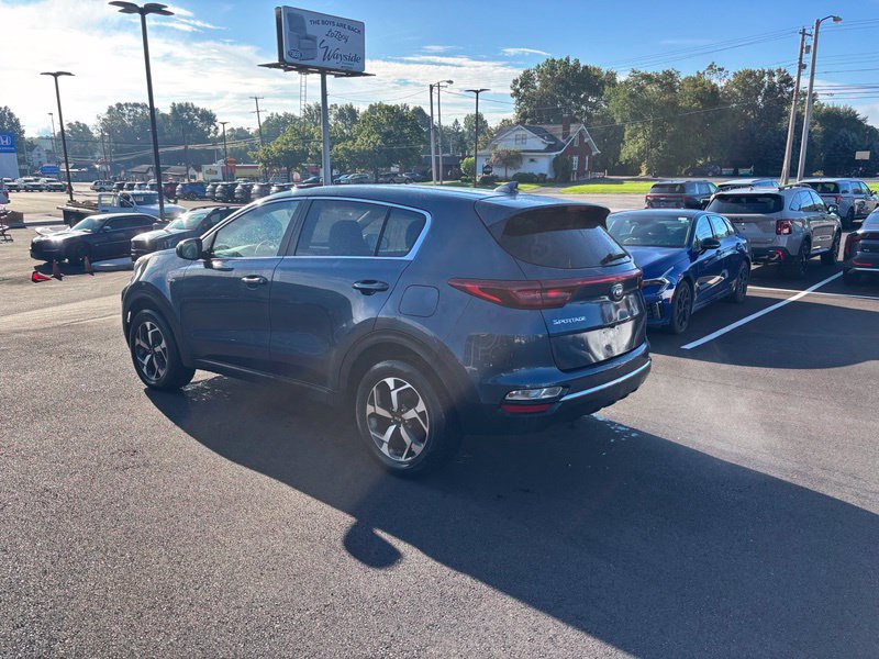 Used 2022 Kia Sportage LX AWD/4WD image 6