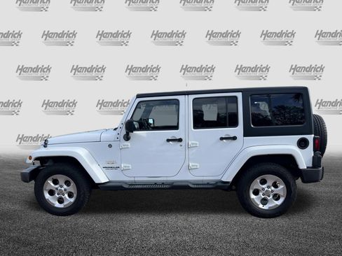 Used 2015 Jeep Wrangler Unlimited Sahara w/ Dual Top Group image 7