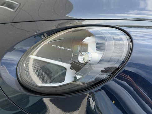 Certified 2021 Porsche 911 Carrera 4S image 11