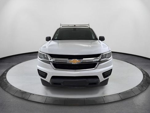 Used 2019 Chevrolet Colorado W/T w/ WT Convenience Package RWD image 2