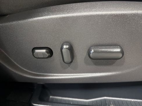 Used 2016 Ford Escape Titanium w/ Equipment Group 301A image 35