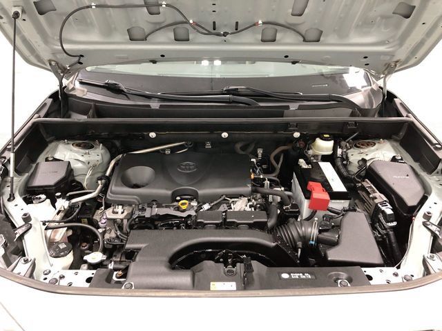 Used 2019 Toyota RAV4 XLE Premium FWD image 23