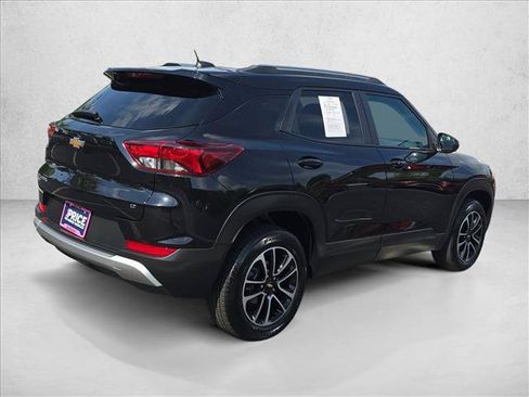 Used 2024 Chevrolet TrailBlazer LT AWD/4WD image 5