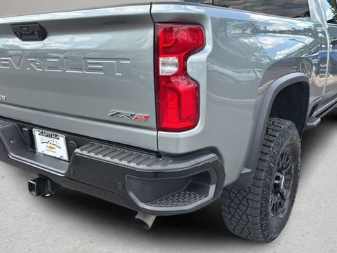 Used 2024 Chevrolet Silverado 2500 ZR2 w/ Technology Package AWD/4WD image 34
