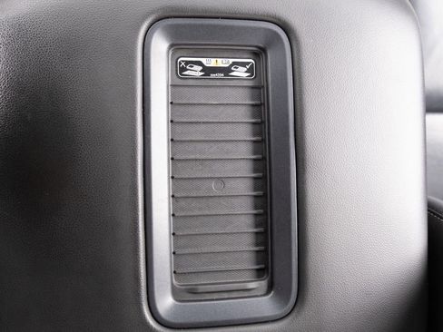 Used 2018 GMC Sierra 1500 SLT image 9