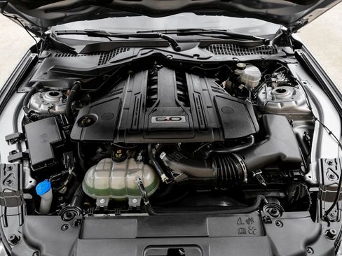 Used 2022 Ford Mustang GT RWD image 50