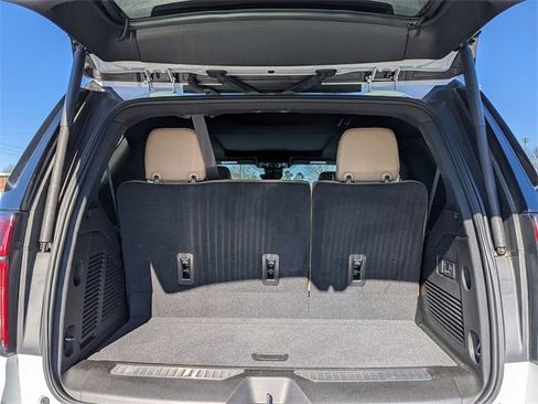 Used 2023 Chevrolet Tahoe Premier w/ Premium Package image 36