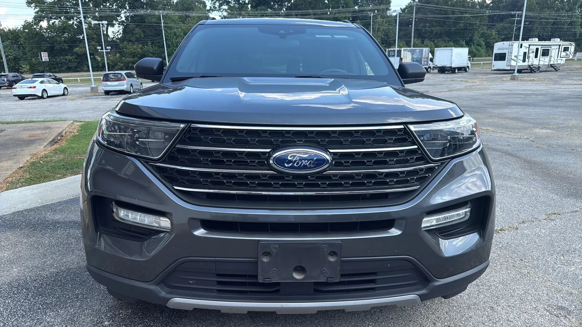 Used 2020 Ford Explorer XLT w/ Equipment Group 202A RWD image 8
