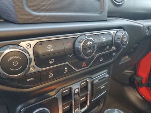 Certified 2022 Jeep Wrangler Unlimited Sport image 18