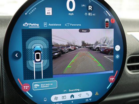 Used 2025 MINI Cooper 2-Door Hardtop image 21