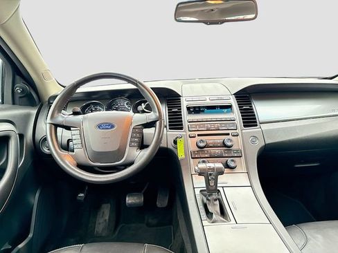 Used 2012 Ford Taurus SEL image 23