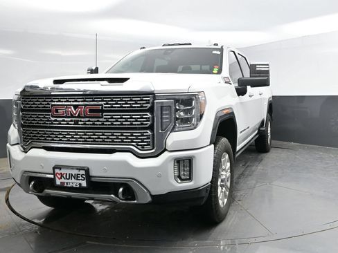 Used 2023 GMC Sierra 2500 Denali w/ Denali Ultimate Package AWD/4WD image 3