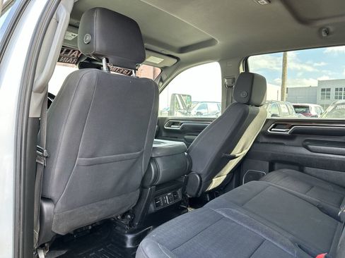 Used 2024 Chevrolet Silverado 2500 LT w/ Convenience Package AWD/4WD image 24
