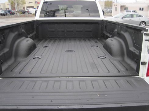 Used 2024 RAM 3500 Big Horn AWD/4WD image 6