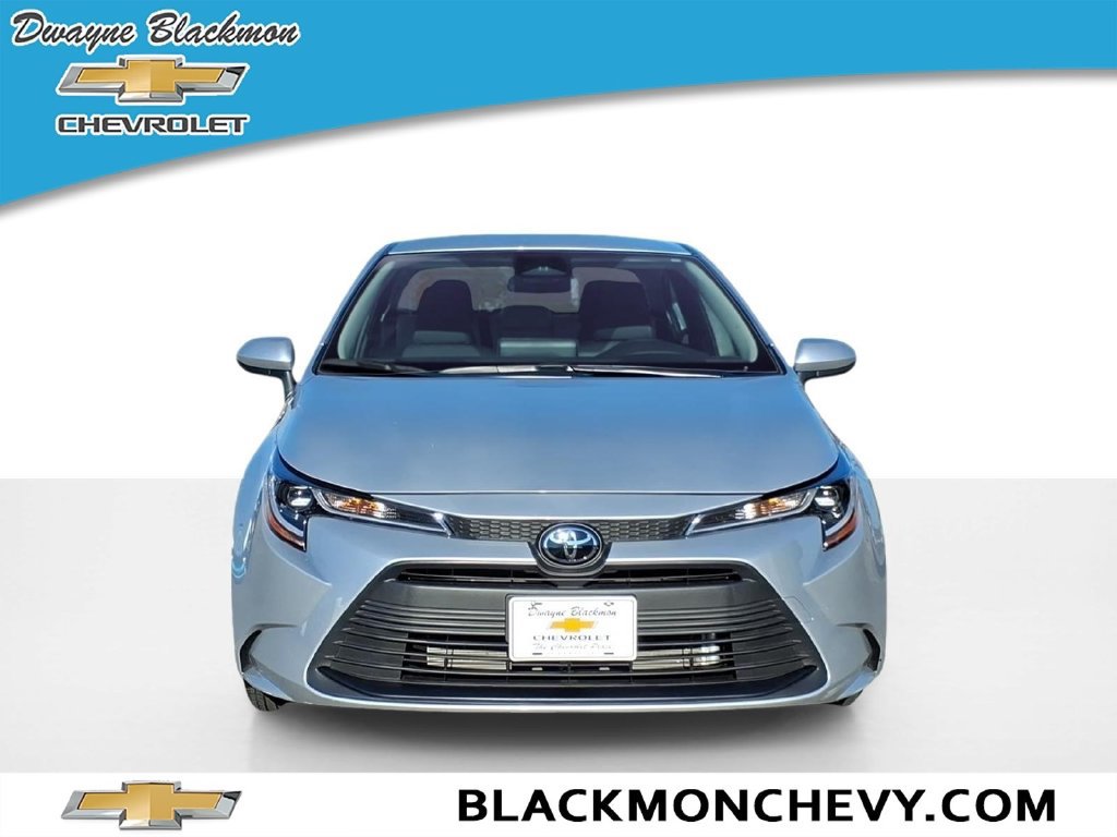 Used 2024 Toyota Corolla LE FWD image 8