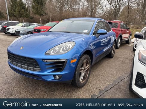 Used 2015 Porsche Macan S image 2