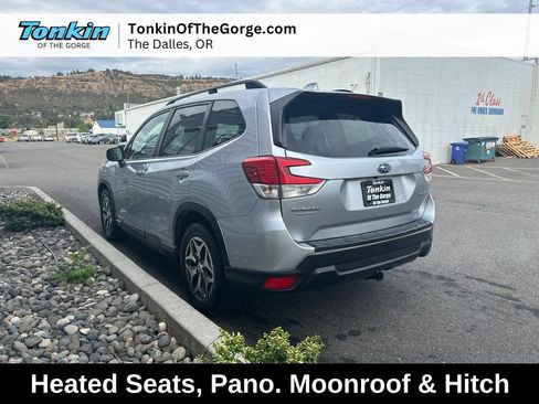Used 2020 Subaru Forester Premium AWD/4WD image 9