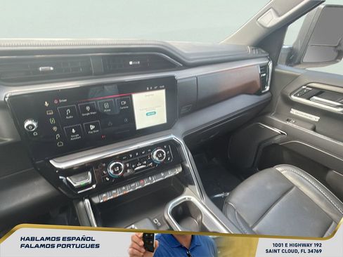 Used 2025 GMC Sierra 1500 Denali w/ Denali Reserve Package AWD/4WD image 25