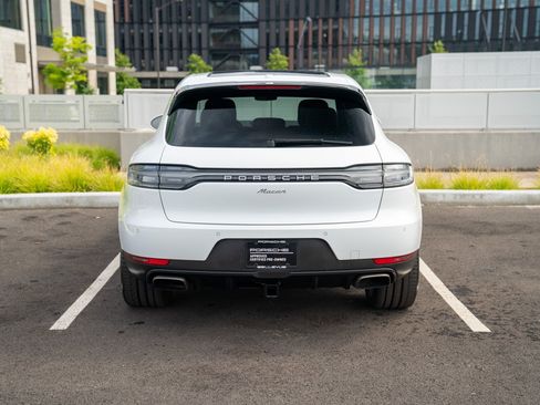 Used 2020 Porsche Macan AWD/4WD image 7