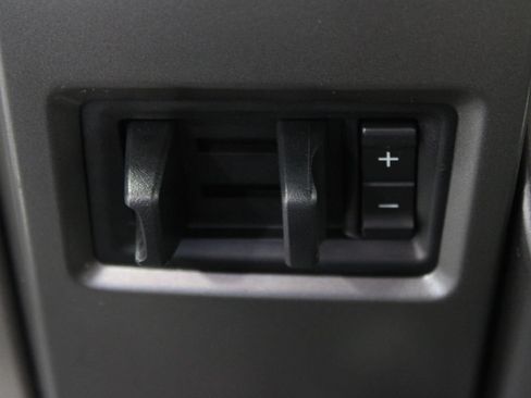Used 2017 Ford F250 XLT AWD/4WD image 50