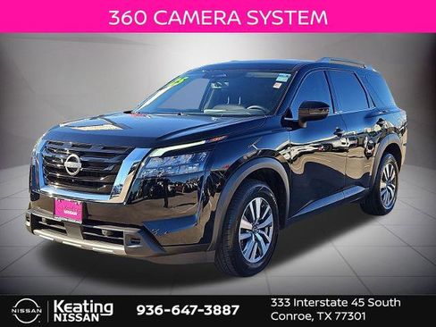 Certified 2025 Nissan Pathfinder SL image 8