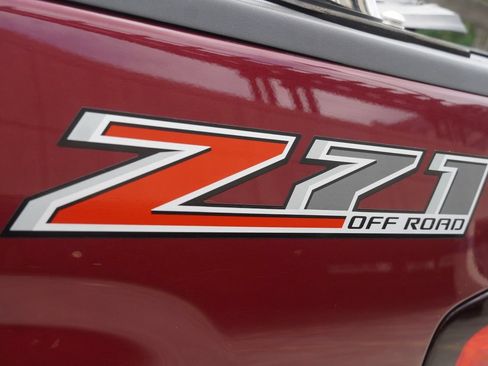 Used 2014 Chevrolet Silverado 1500 LTZ Z71 w/ LTZ Plus Package AWD/4WD image 14