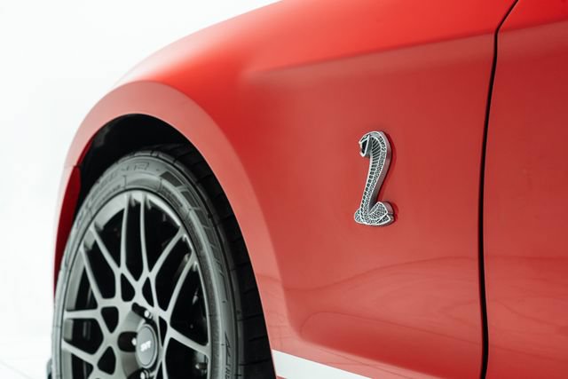 Used 2014 Ford Mustang Shelby GT500 w/ Equipment Group 821A RWD image 21