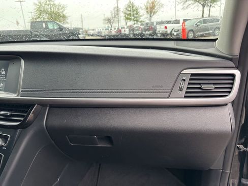 Used 2018 Kia Optima LX image 56