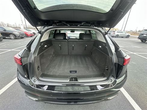 Used 2024 Buick Envision Sport Touring image 23