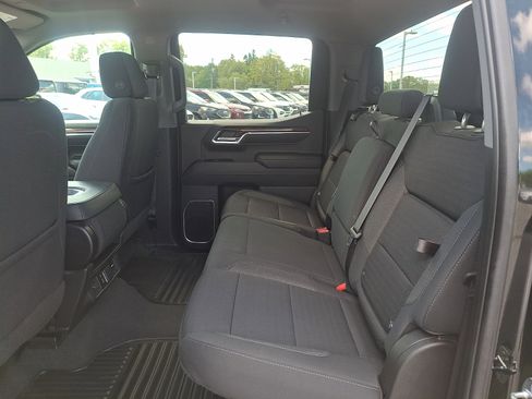 Used 2023 GMC Sierra 1500 Elevation AWD/4WD image 10