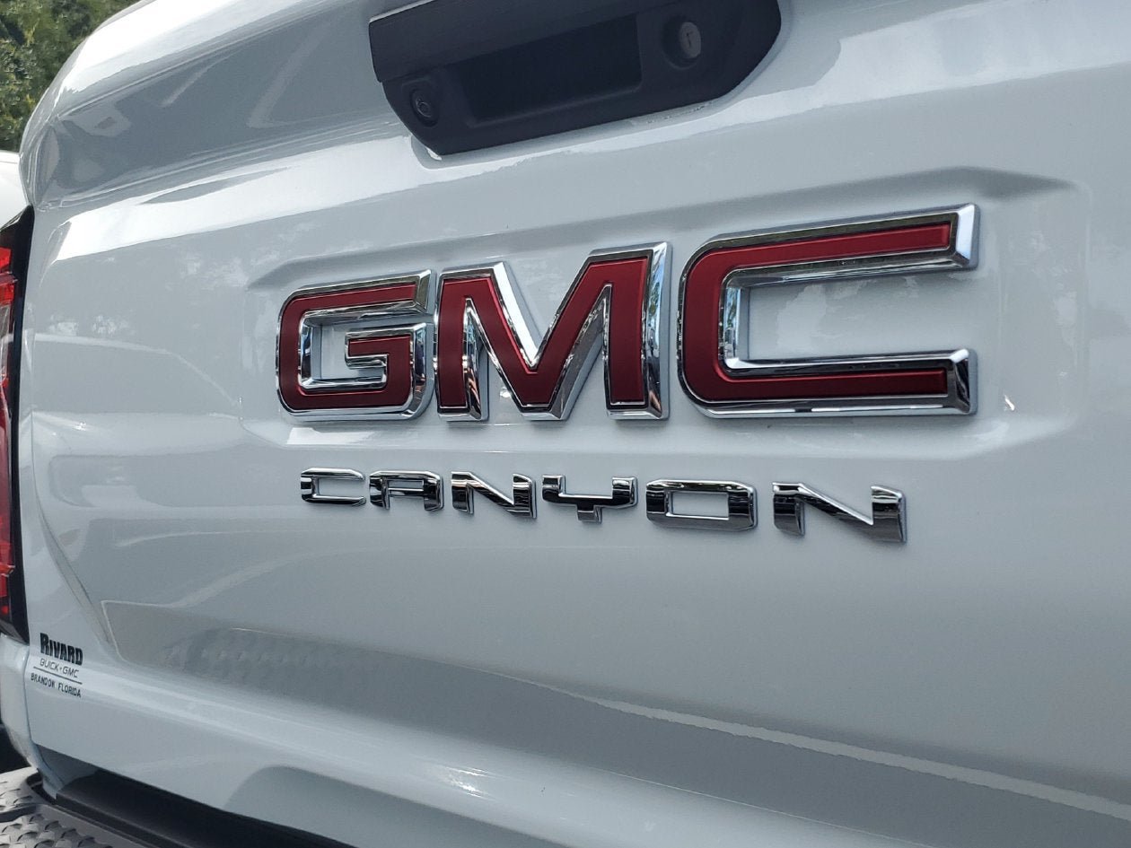 New 2026 GMC Canyon AT4 AWD/4WD image 7