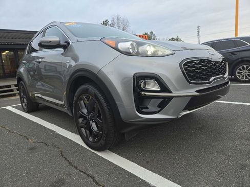 Used 2020 Kia Sportage S image 4