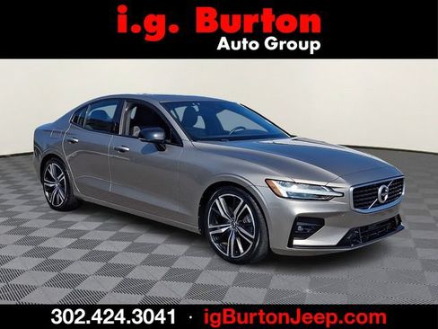 Used 2019 Volvo S60 T6 R-Design AWD/4WD image 1
