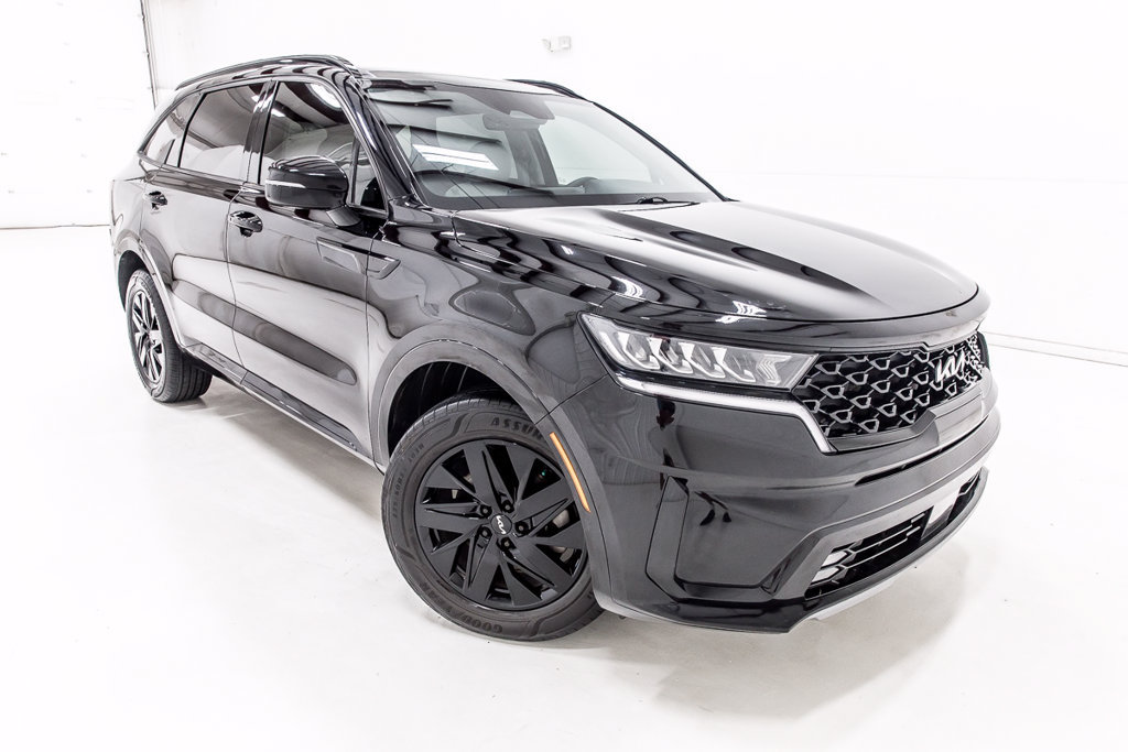 Used 2023 Kia Sorento EX w/ Panoramic Sunroof Package FWD image 9