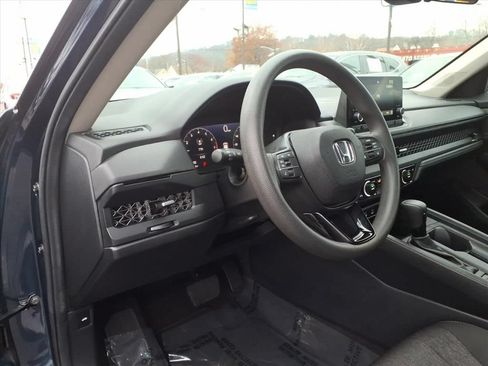 Used 2024 Honda Accord EX image 17