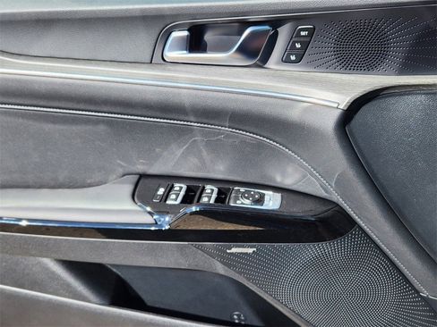 New 2025 Kia K5 EX image 8