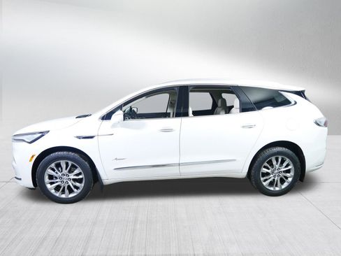 Certified 2023 Buick Enclave Avenir w/ Avenir Technology Package image 4